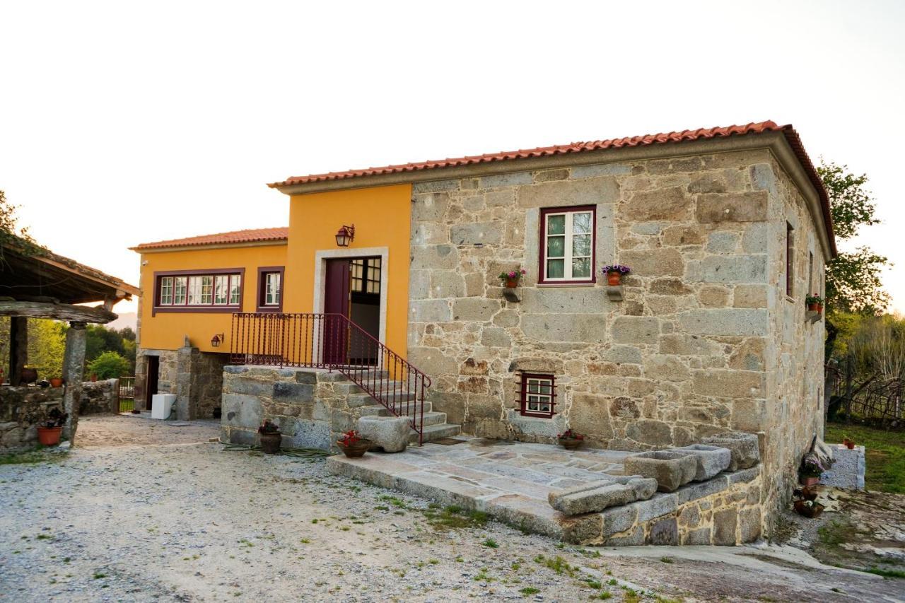 Hostal Casa Do Ribeiro Lago  Exterior foto